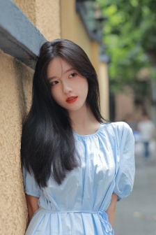 菊内留香 金银花